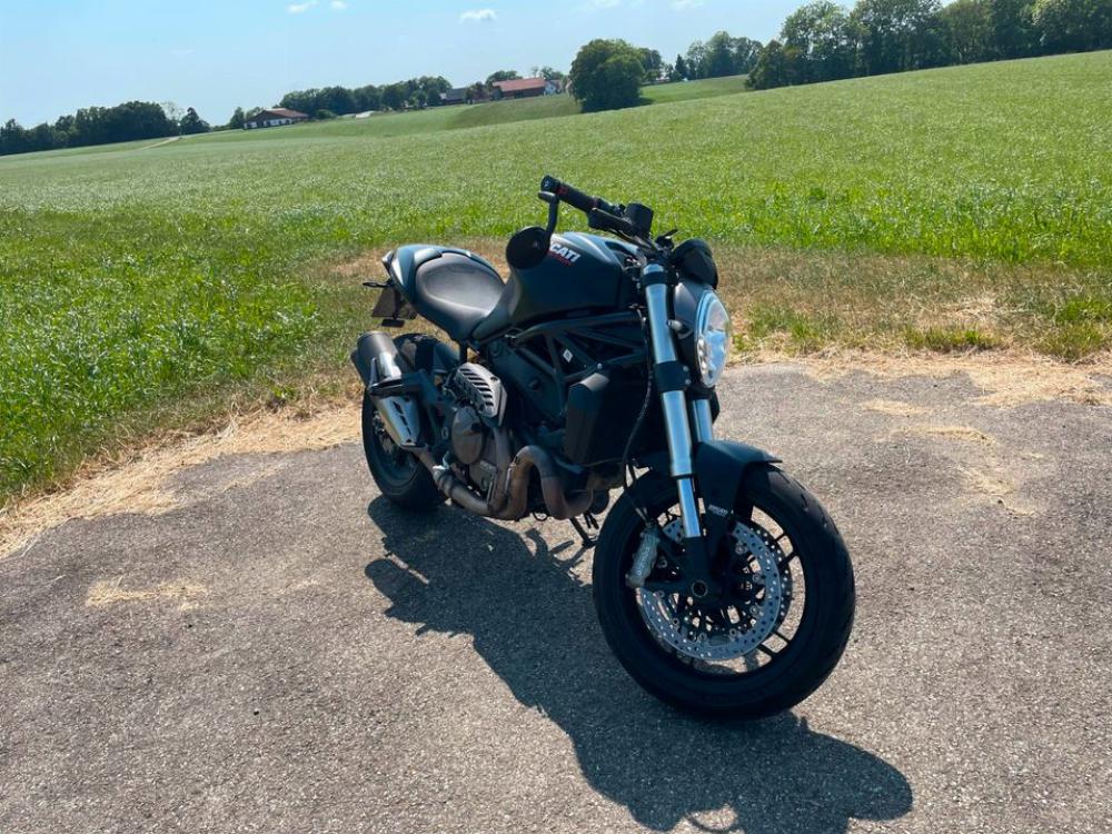 Motorrad verkaufen Ducati Monster 821 Dark Ankauf